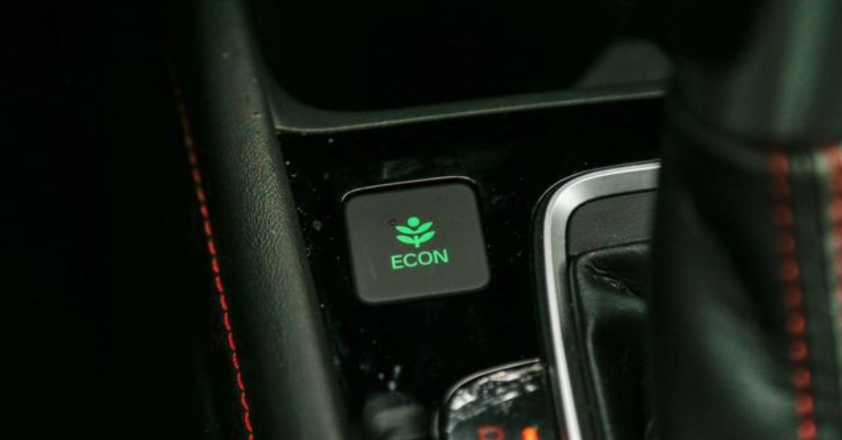 Nút ấn khởi động chế độ lái tiết kiệm nhiên liệu ECON Mode
