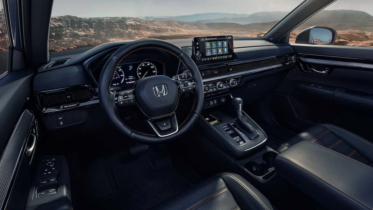 Honda CR-V thế hệ thứ 5 có nội thất hoàn toàn mới và để lại ấn tượng mạnh. (Ảnh: Sưu tầm Internet) 