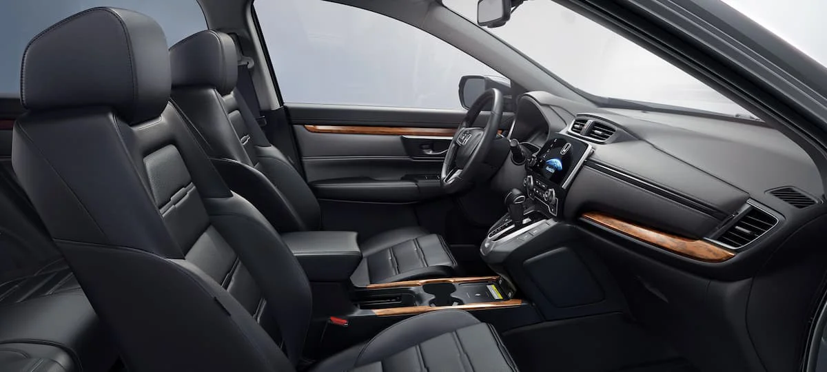 Khoang nội thất Honda CR-V 2022 rộng rãi, ghế da sang trọng. (Ảnh: Sưu tầm Internet)