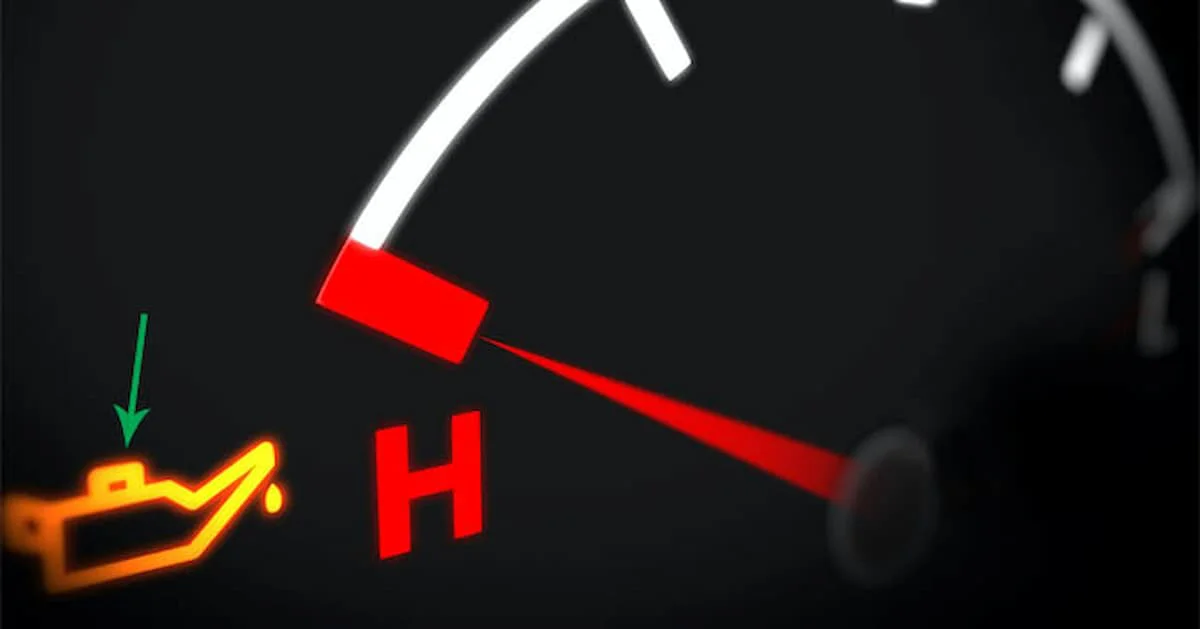 Để hệ thống bôi trơn hoạt động hiệu quả cần lưu ý đến đèn cảnh báo trên xe. (Sưu tầm Internet)