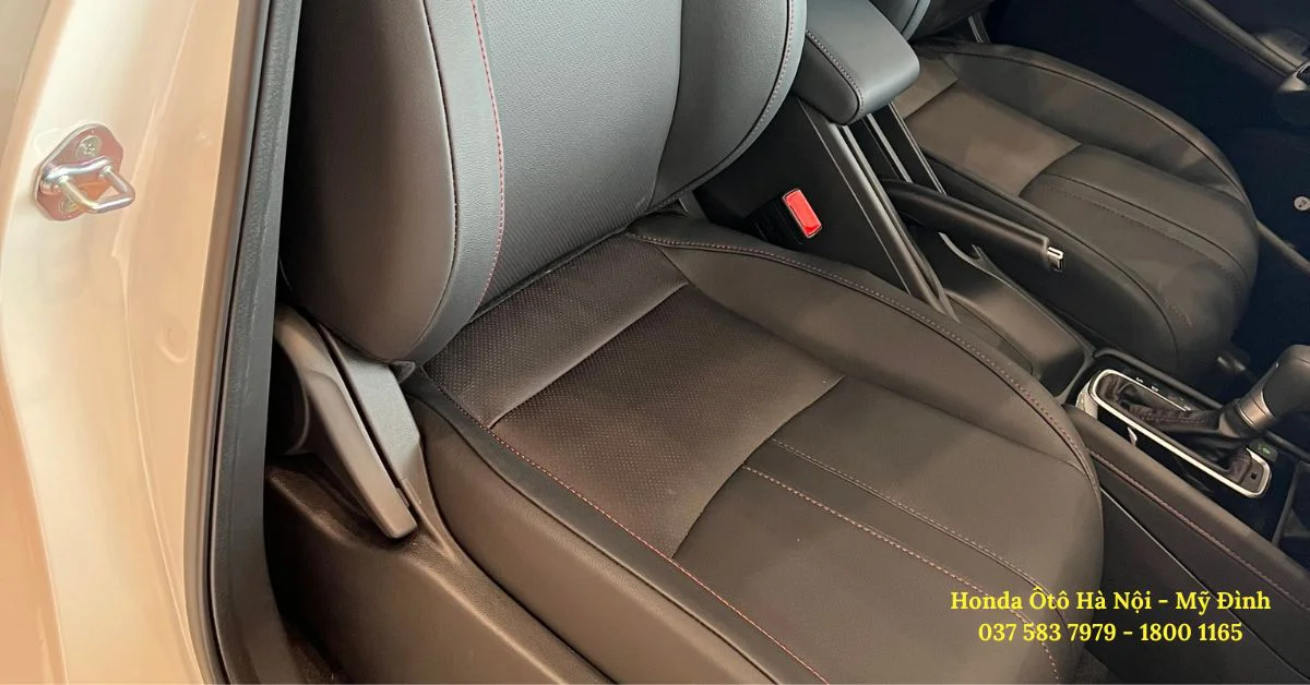 Ghế phụ được bọc da cao cấp với nút điều chỉnh 4 hướng tiện lợi (Ảnh: Honda Ô tô Mỹ Đình)