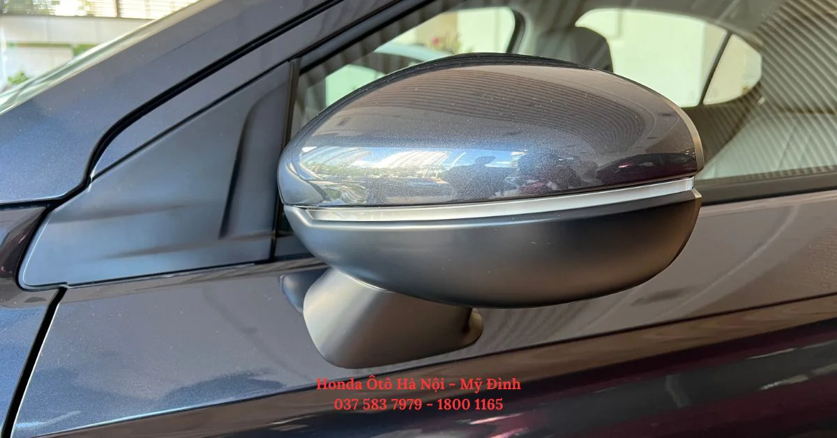 Gương chiếu hậu tích hợp tính năng chỉnh điện, gập điện và đèn báo rẽ (Ảnh: Honda Ô tô Mỹ Đình)