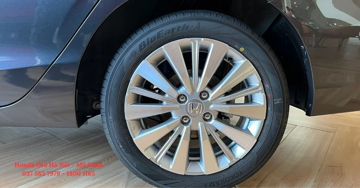 La-zăng 16” đa chấu (Ảnh: Honda Ô tô Mỹ Đình) 