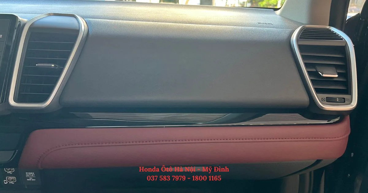 Taplo được làm bằng chất liệu nhựa cao cấp với thiết kế tinh tế (Ảnh: Honda Ô tô Mỹ Đình)