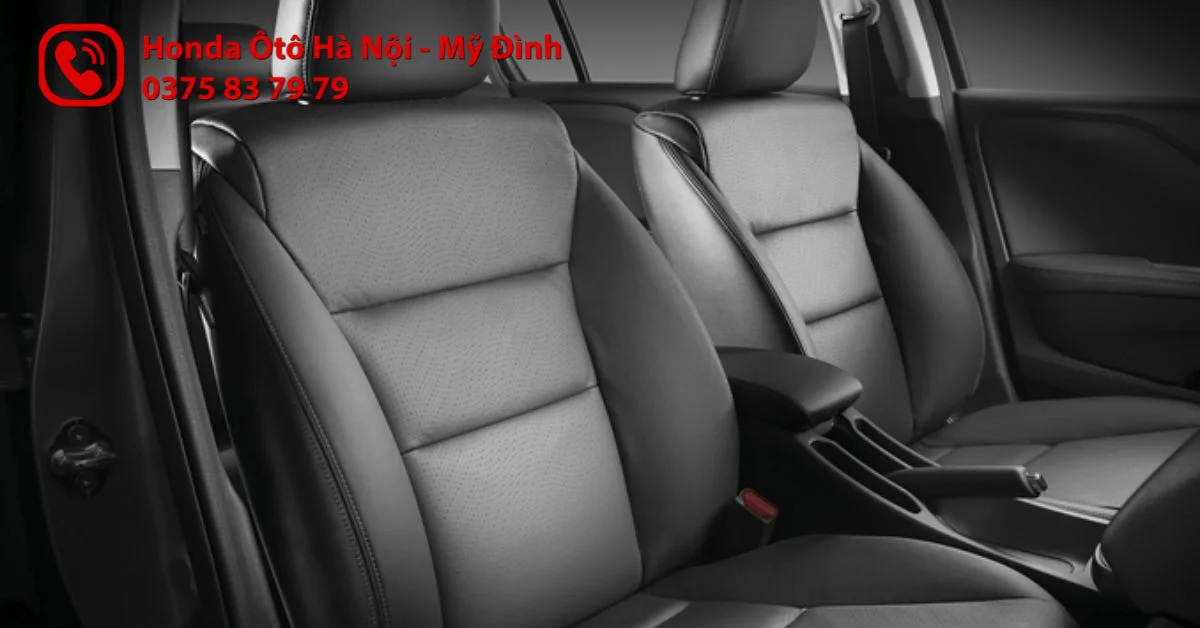 Ghế Honda Civic bản E được làm bằng chất liệu nỉ cao cấp (Ảnh: Honda Ô tô Mỹ Đình)