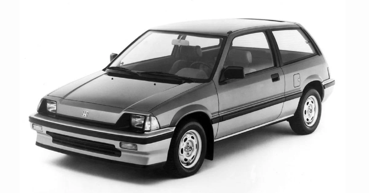 Honda Civic thế hệ thứ ba: 1983 - 1987 (Ảnh: Sưu tầm Internet)