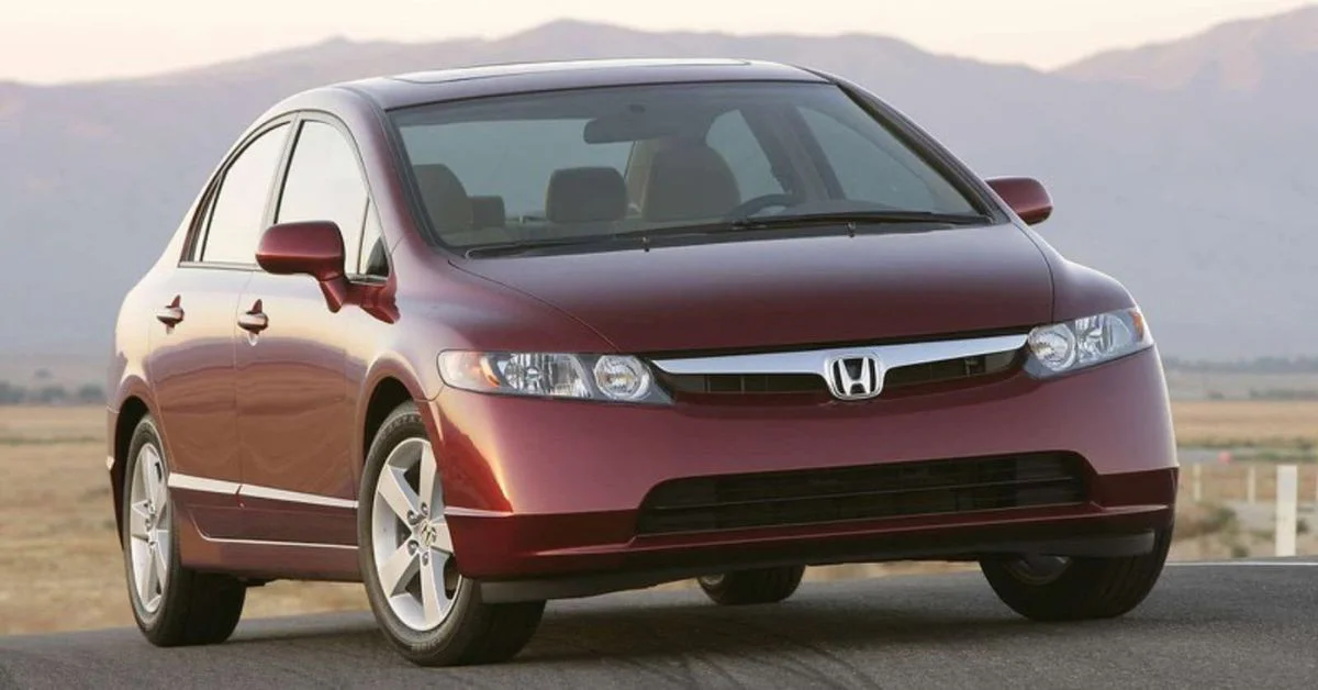 Honda Civic thế hệ thứ tám: 2006 - 2011 (Ảnh: Sưu tầm Internet)