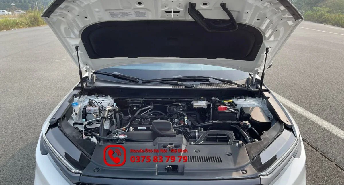 Thiết kế nắp capo với các đường gân dập nổi trên CR-V 2024. (Ảnh: Sưu tầm Internet)