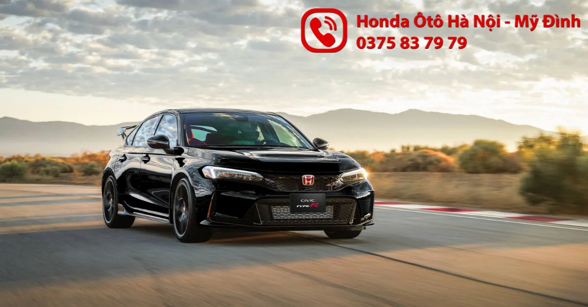 Honda Civic Type R được hãng trang bị hệ thống Honda SENSING để đảm bảo an toàn tối đa cho người dùng (Ảnh: Honda Việt Nam)