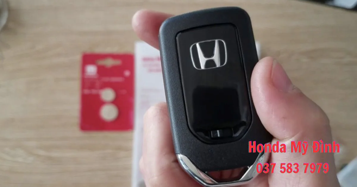 Tính năng khởi động từ xa là điểm cộng của xe Honda HR-V G (Ảnh: Sưu tầm Internet)