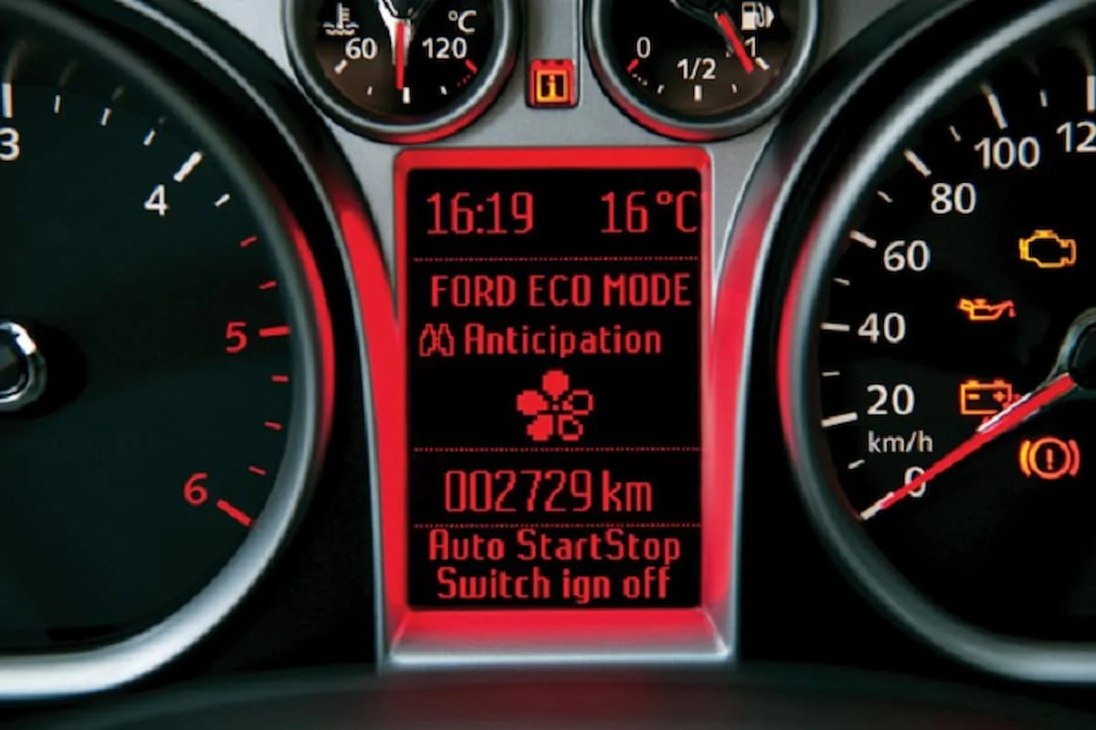 Econ mode chủ động kích hoạt để tiết kiệm nhiên liệu cho xe (Ảnh: Sưu tầm internet)