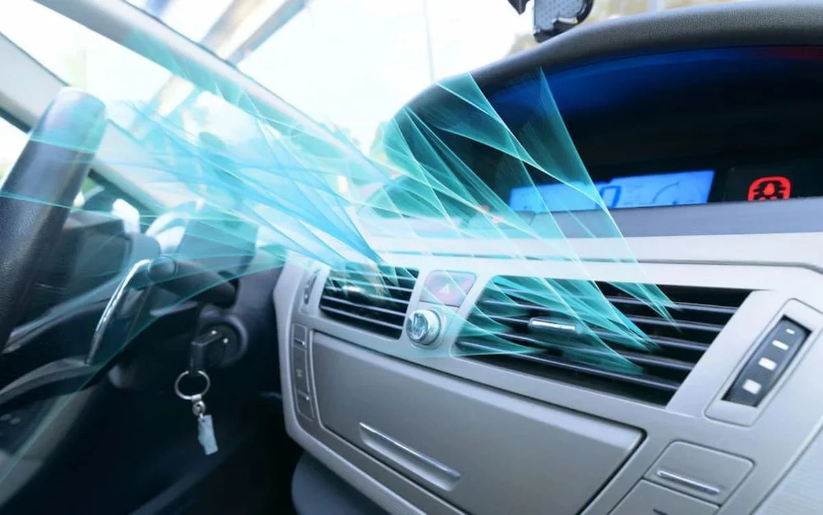 Chế độ lấy gió ngoài là sử dụng không khí ở môi trường bên ngoài đưa vào cabin xe (Ảnh: Sưu tầm internet)