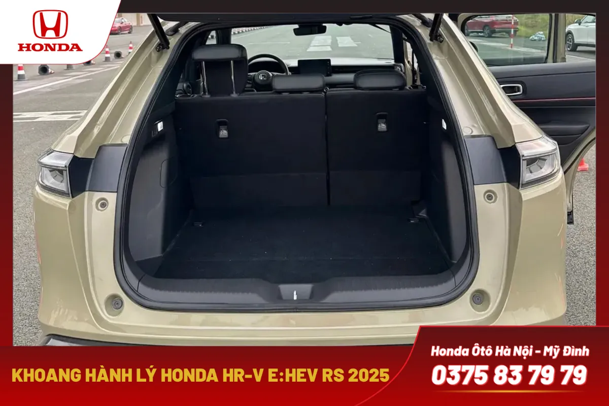 Khoang hành lý rộng rãi, đáp ứng tốt nhu cầu chuyên chở. Không gian linh hoạt nhờ hàng ghế Magic Seat gập đa dạng.