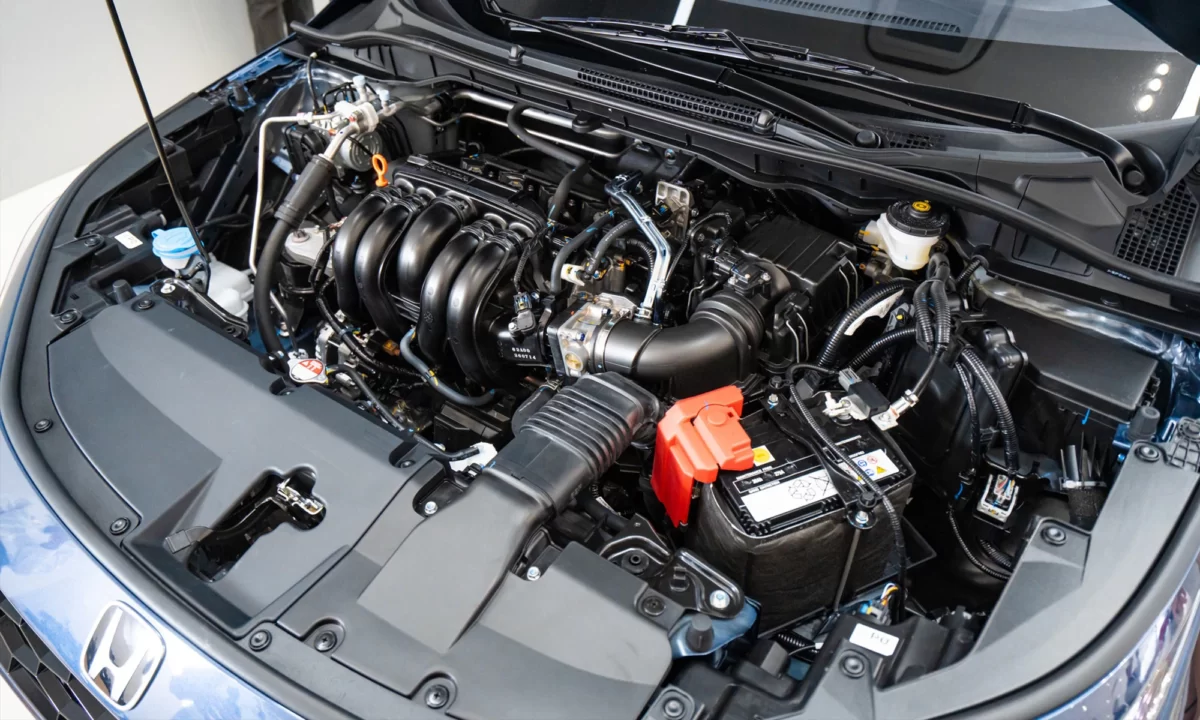Khoang động cơ Honda City 2026