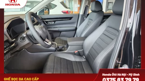 Ghế ngồi được bọc da cao cấp với khả năng chỉnh điện 8 hướng cho ghế lái và 4 hướng cho ghế phụ, mang lại sự thoải mái và sang trọng cho người dùng.