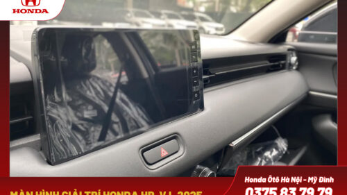 Màn hình giải trí: Kết nối Apple CarPlay không dây, cảm ứng mượt mà.
